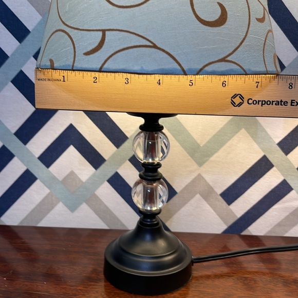 Swirl Pattern Table Lamp Set - Picture 5 of 8